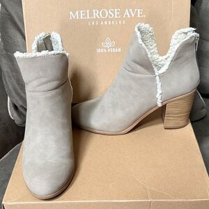 Melrose Ave. Women's Vegan Tan Heeled Boots